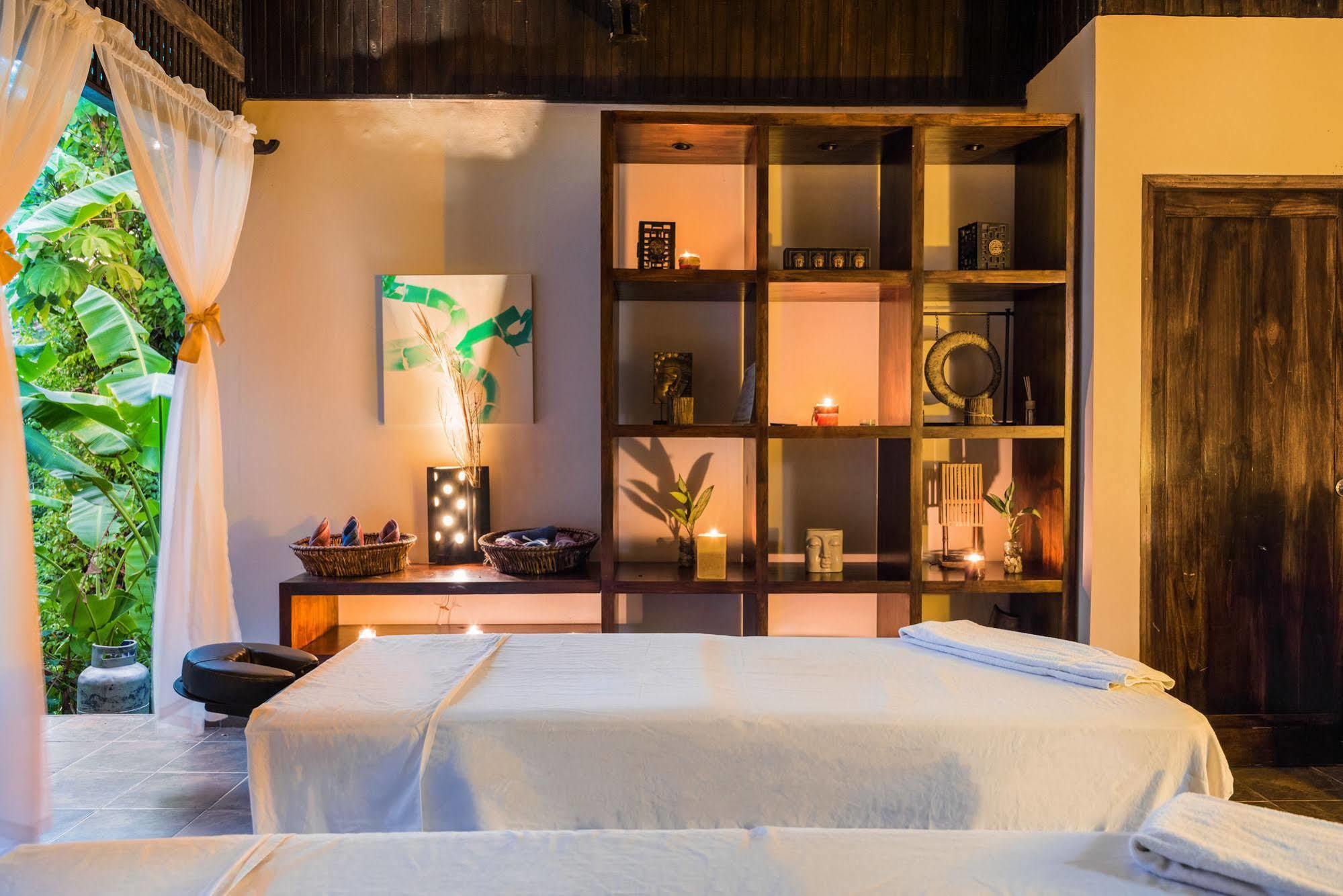 Tiki Villas Rainforest Lodge & Spa Uvita Luaran gambar